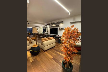 Apartamento à venda com 165m², 3 quartos e 2 vagas Apartamento à venda com 165m², 3 quartos e 2 vagasFoto 03