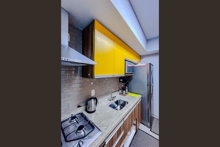 Cozinha de apartamento para alugar com 1 quarto, 50m² em Vila Gomes Cardim, São Paulo