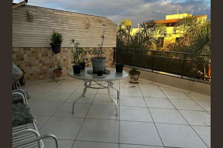 Apartamento à venda com 189m², 3 quartos e 2 vagas