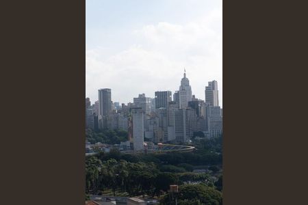 Apartamento à venda com 33m², 1 quarto e sem vaga