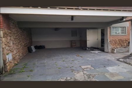 Casa à venda com 6 quartos, 270m² em São Lucas, Belo Horizonte