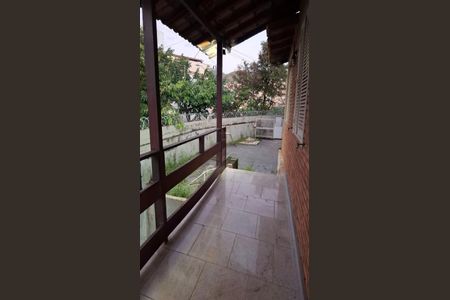 Casa à venda com 6 quartos, 270m² em São Lucas, Belo Horizonte