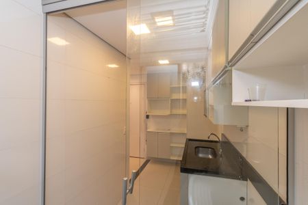 Apartamento à venda com 47m², 2 quartos e 1 vagaCozinha e Área de Serviço
