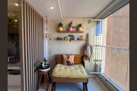 Apartamento à venda com 77m², 3 quartos e 2 vagas