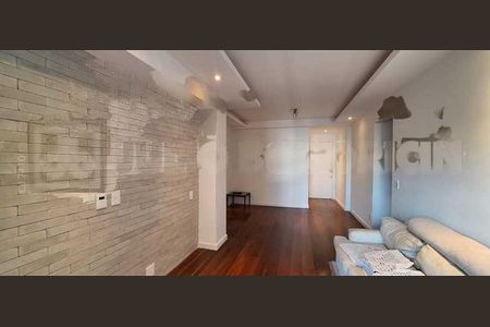 Apartamento à venda com 82m², 2 quartos e 1 vaga