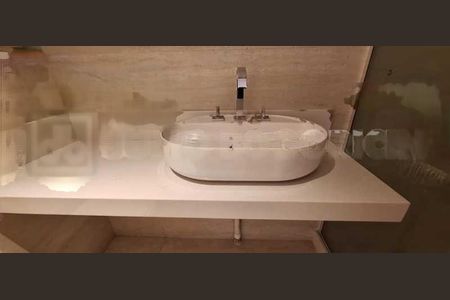Apartamento à venda com 82m², 2 quartos e 1 vaga