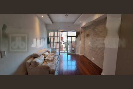 Apartamento à venda com 82m², 2 quartos e 1 vaga