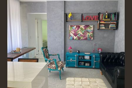 Apartamento à venda com 2 quartos, 63m² em Santa Efigênia, Belo Horizonte