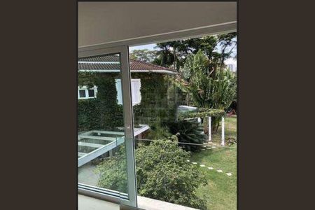 Casa à venda com 4 quartos, 1000m² em Santo Amaro, São Paulo