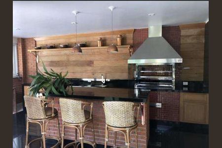 Casa à venda com 4 quartos, 1000m² em Santo Amaro, São Paulo