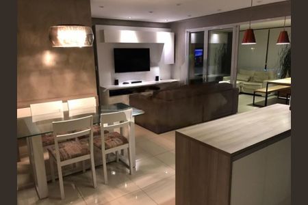 Apartamento à venda com 2 quartos, 105m² em Jardim Prudência, São Paulo