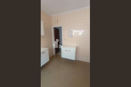 Casa à venda com 3 quartos, 110m² em Campo Grande, São Paulo