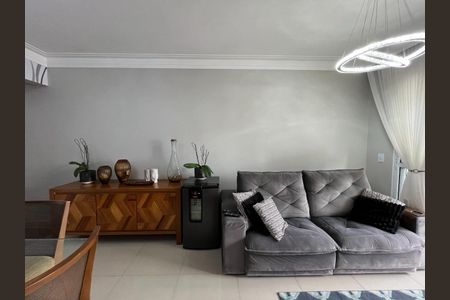 Apartamento à venda com 74m², 3 quartos e 2 vagas