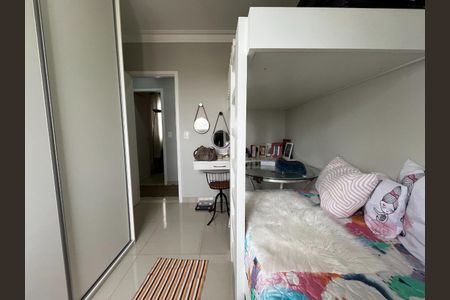Apartamento à venda com 74m², 3 quartos e 2 vagas