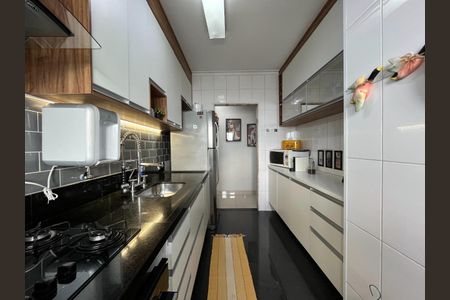 Apartamento à venda com 74m², 3 quartos e 2 vagas