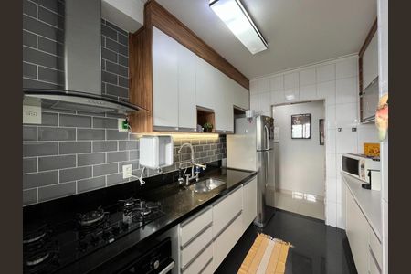 Apartamento à venda com 3 quartos, 74m² em Vila Regente Feijó, São Paulo
