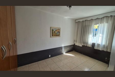 Casa à venda com 3 quartos, 366m² em Vila Alpina, Santo André
