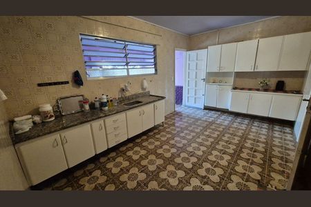 Casa à venda com 3 quartos, 366m² em Vila Alpina, Santo André