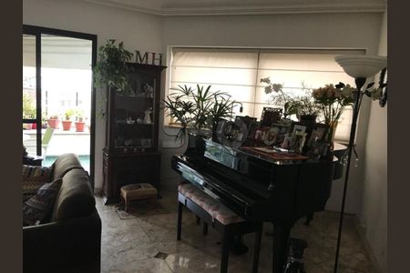 Apartamento à venda com 3 quartos, 200m² em Vila Andrade, São Paulo