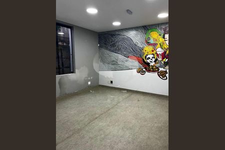 Casa à venda com 10 quartos, 572m² em Granja Julieta, São Paulo