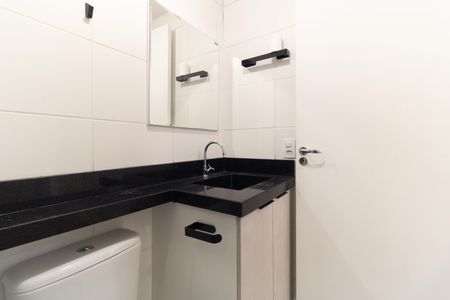 Apartamento para alugar com 36m², 2 quartos e sem vagaBanheiro 