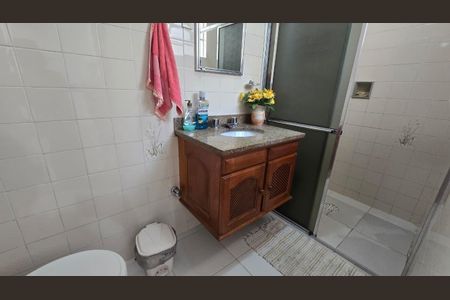 Casa à venda com 3 quartos, 179m² em Jardim Peri, São Paulo