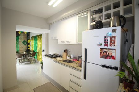 Casa de condomínio à venda com 102m², 2 quartos e 1 vagaCozinha