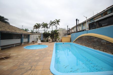 Área comum - Piscina de casa de condomínio à venda com 2 quartos, 102m² em Humaitá, Porto Alegre