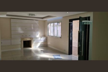 Casa à venda com 3 quartos, 182m² em Balneário São Francisco, Diadema