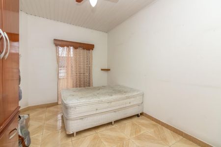 Casa à venda com 300m², 2 quartos e 3 vagas