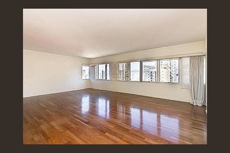 Apartamento à venda com 3 quartos, 224m² em Cerqueira César, São Paulo