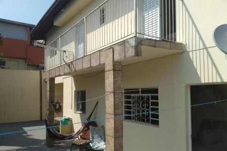 Foto 02 de casa à venda com 8 quartos, 320m² em Vila Yolanda, Osasco