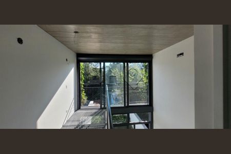 Casa de Condomínio à venda com 2 quartos, 240m² em Vila Ipojuca, São Paulo