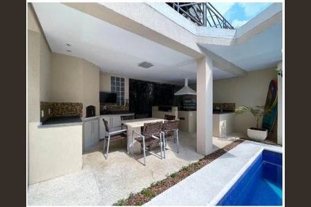 Casa à venda com 4 quartos, 493m² em Real Parque, São Paulo