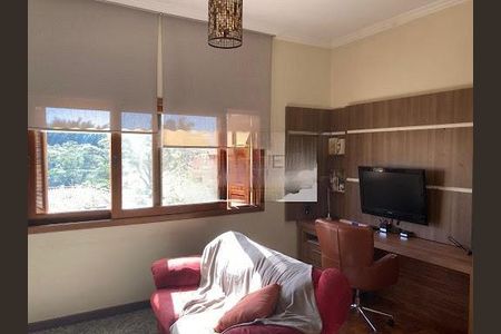 Casa à venda com 3 quartos, 250m² em Jardim Petropolis, São Paulo