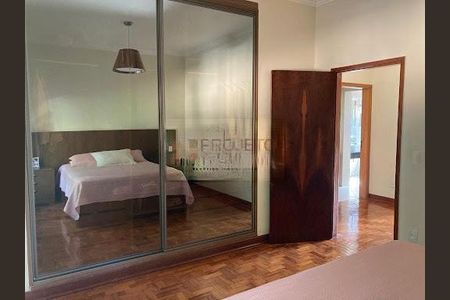 Casa à venda com 3 quartos, 250m² em Jardim Petropolis, São Paulo