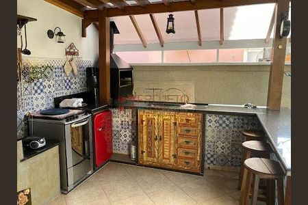 Casa à venda com 3 quartos, 250m² em Jardim Petropolis, São Paulo
