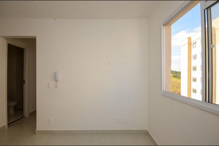 Apartamento à venda com 60m², 2 quartos e sem vaga Apartamento à venda com 60m², 2 quartos e sem vagaSala