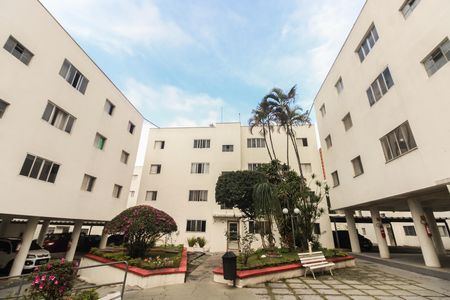 Apartamento à venda com 63m², 2 quartos e sem vaga Apartamento à venda com 63m², 2 quartos e sem vagaFachada