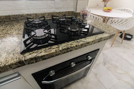 Apartamento à venda com 63m², 2 quartos e sem vaga Apartamento à venda com 63m², 2 quartos e sem vagaCozinha