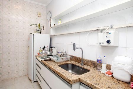 Apartamento para alugar com 104m², 3 quartos e sem vagaCozinha
