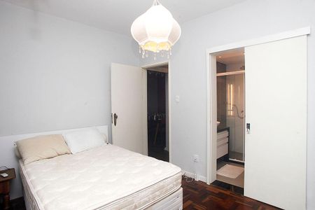 Apartamento para alugar com 104m², 3 quartos e sem vagaQuarto 1 Suíte