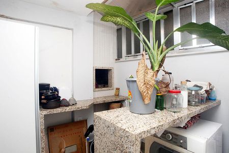 Apartamento para alugar com 104m², 3 quartos e sem vagaÁrea de Serviço