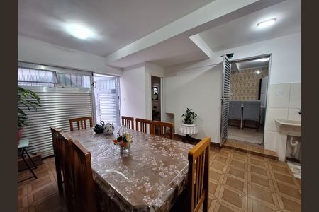 Casa à venda com 57m², 3 quartos e 1 vaga Casa à venda com 57m², 3 quartos e 1 vagaGaragem