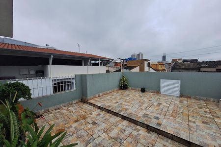 Quintal de casa à venda com 3 quartos, 57m² em Vila Sao Pedro, Santo André