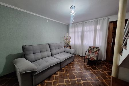 Casa à venda com 57m², 3 quartos e 1 vaga Casa à venda com 57m², 3 quartos e 1 vagaSala
