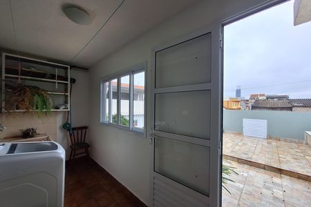 Área de Serviço de casa à venda com 3 quartos, 57m² em Vila Sao Pedro, Santo André