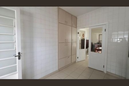 Casa à venda com 173m², 3 quartos e 2 vagasCozinha