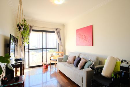 Sala de apartamento para alugar com 3 quartos, 80m² em Chácara Santo Antônio (zona Leste), São Paulo