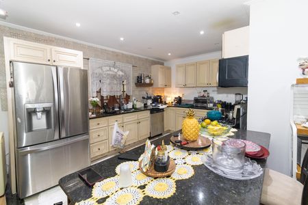 Casa para alugar com 460m², 4 quartos e sem vagaCozinha